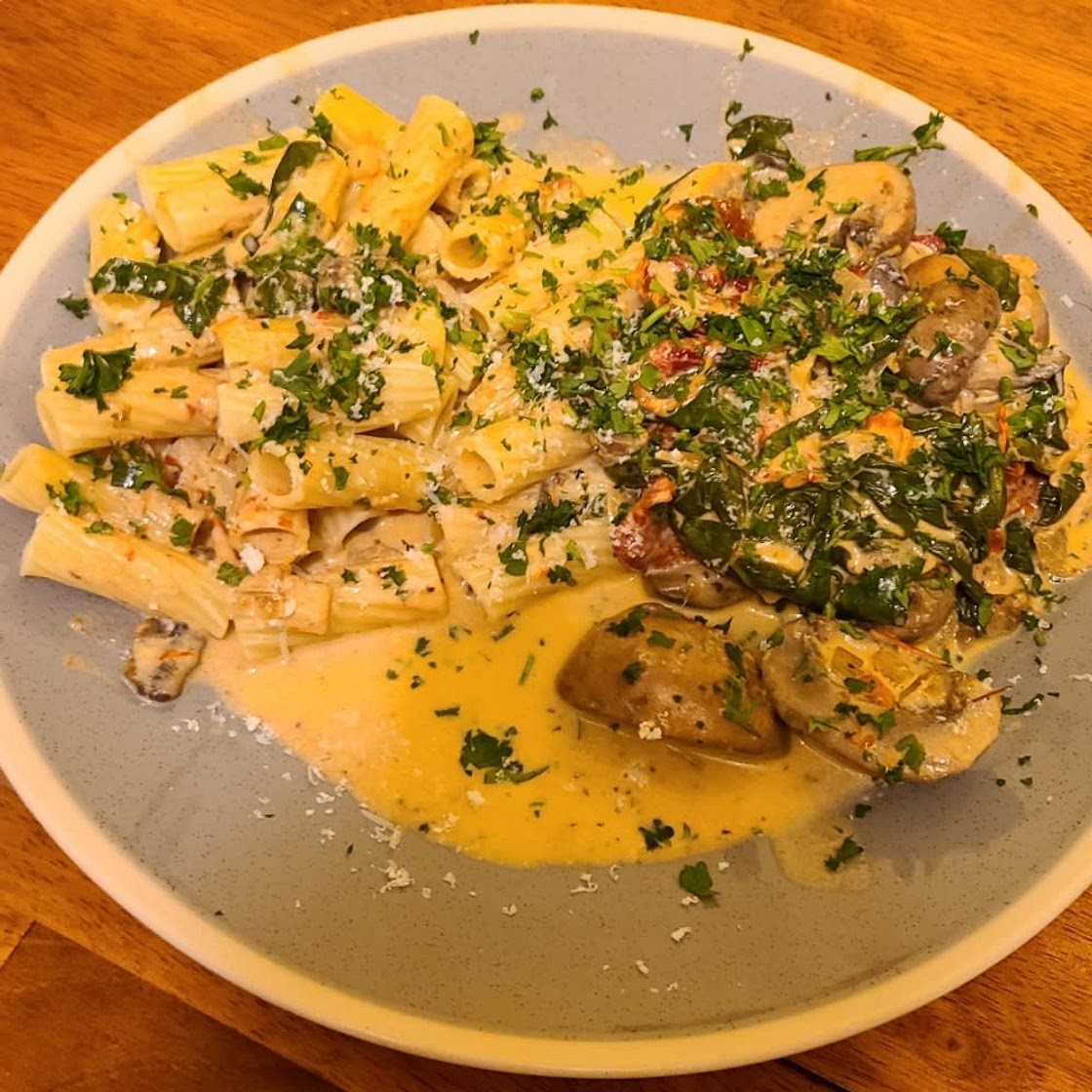 Creamy Garlic Butter Tuscan Mushrooms