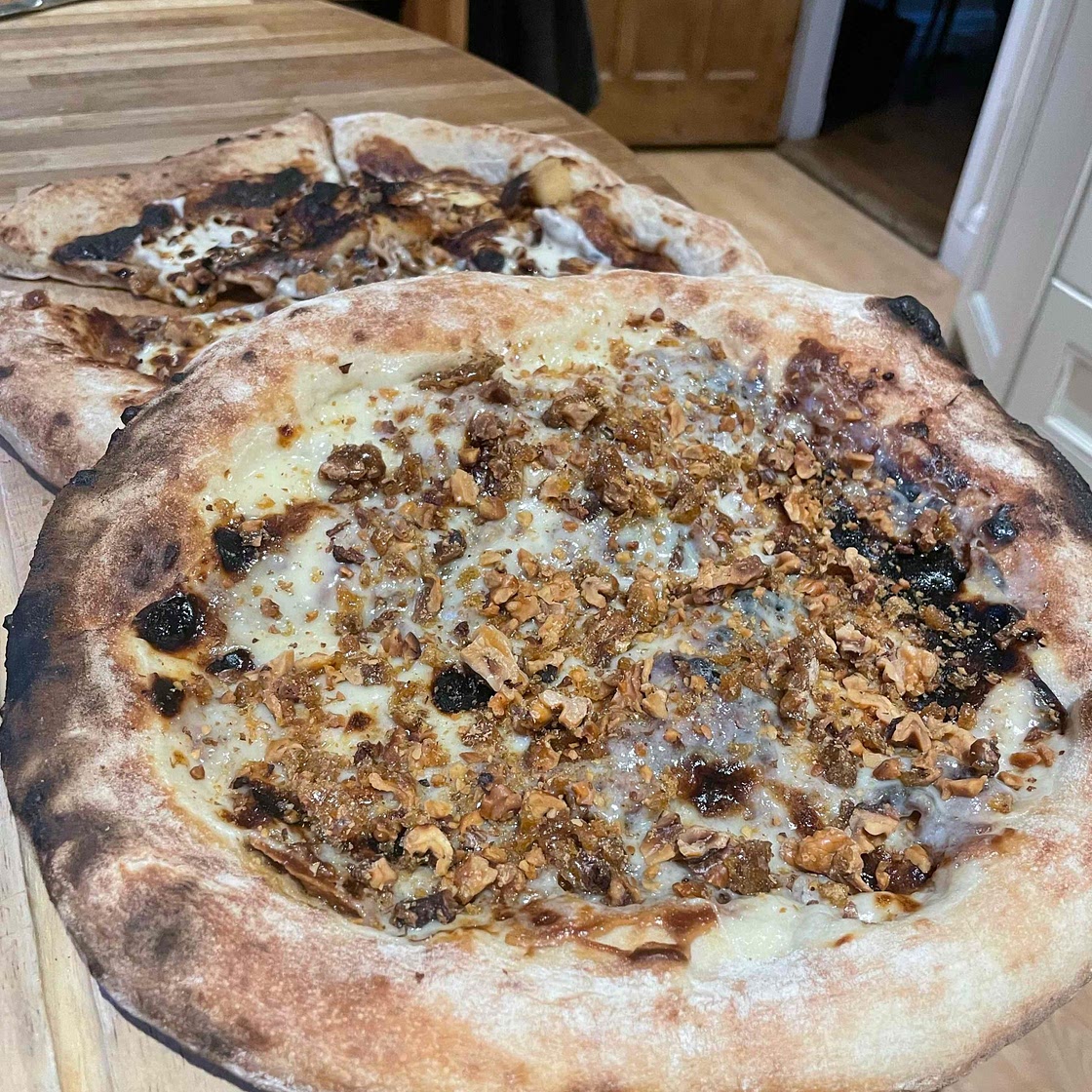 Biscoff Cheesecake Pizza