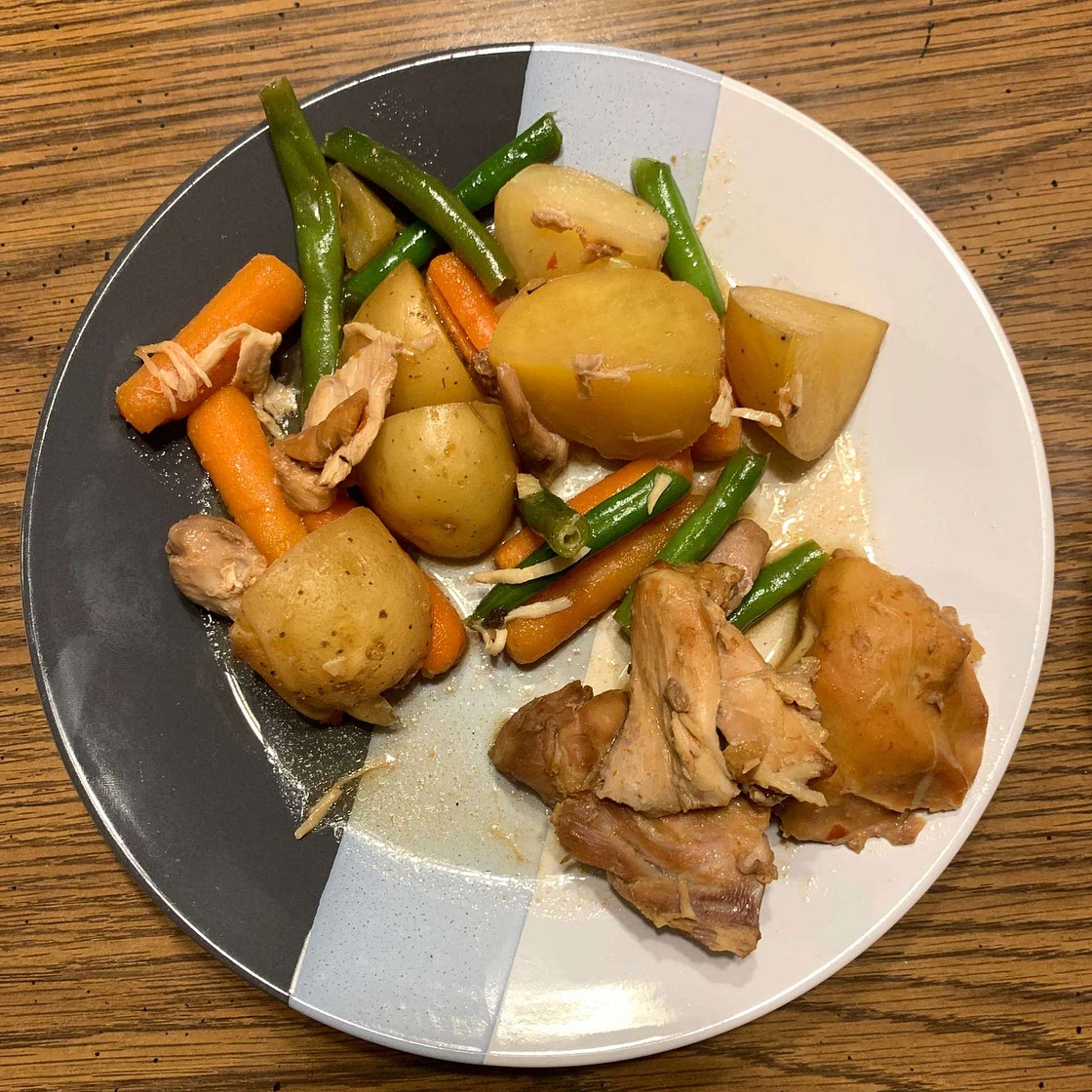 Slow Cooker Honey Garlic Chicken and Veggies