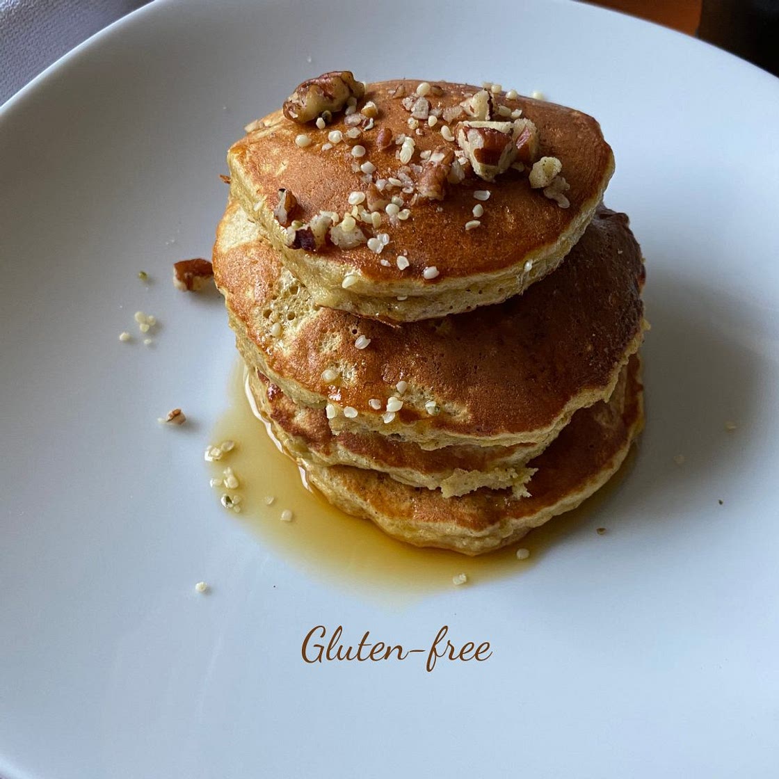 Gluten-free banana pancakes