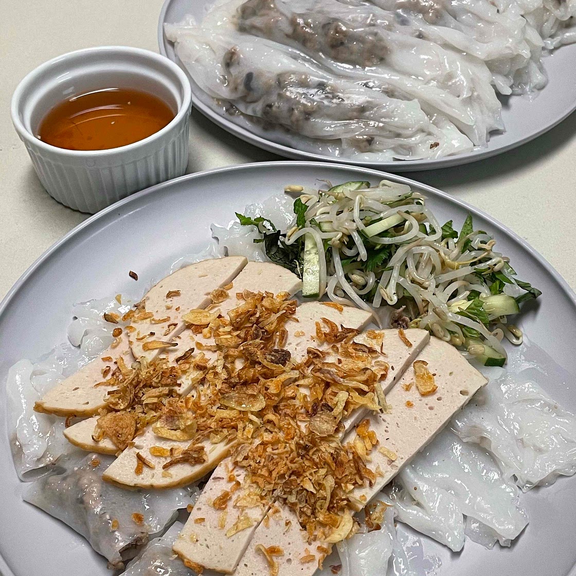 Bánh Cuốn - Vietnamese Pork Rice Rolls