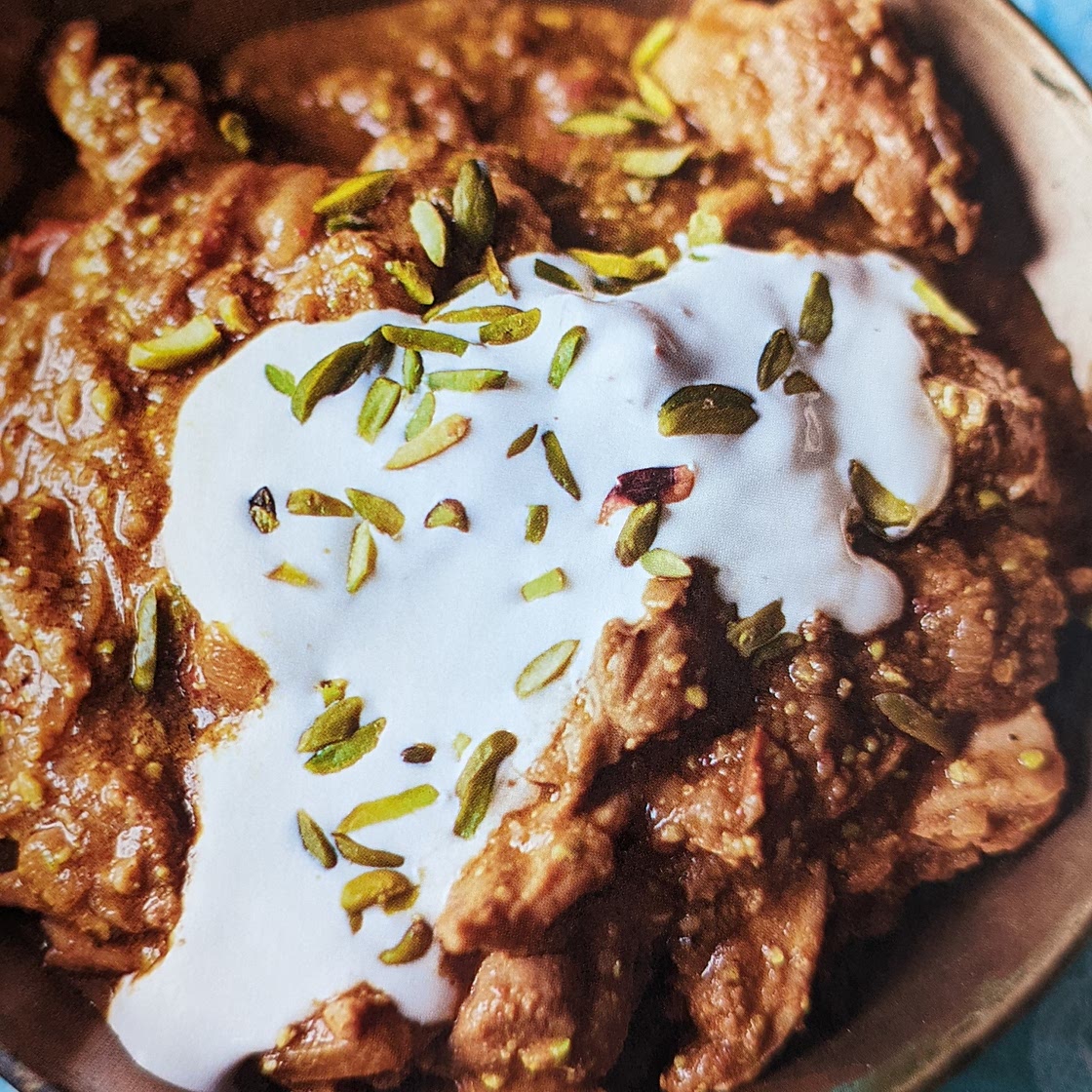 Pistachio and Yoghurt Chicken Curry