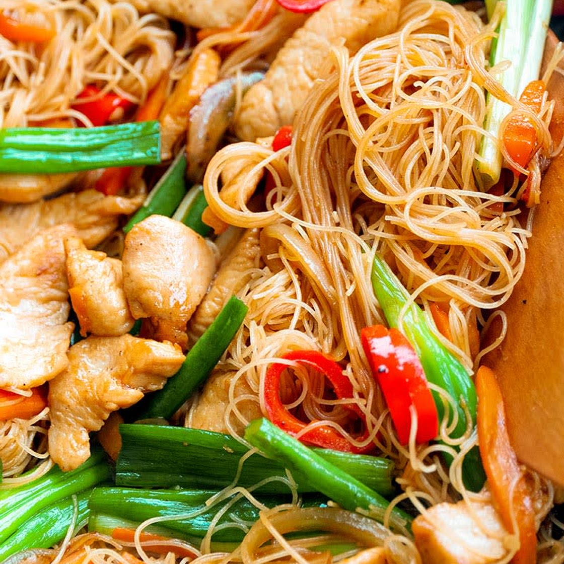 Chicken and Rice Noodle Stir Fry