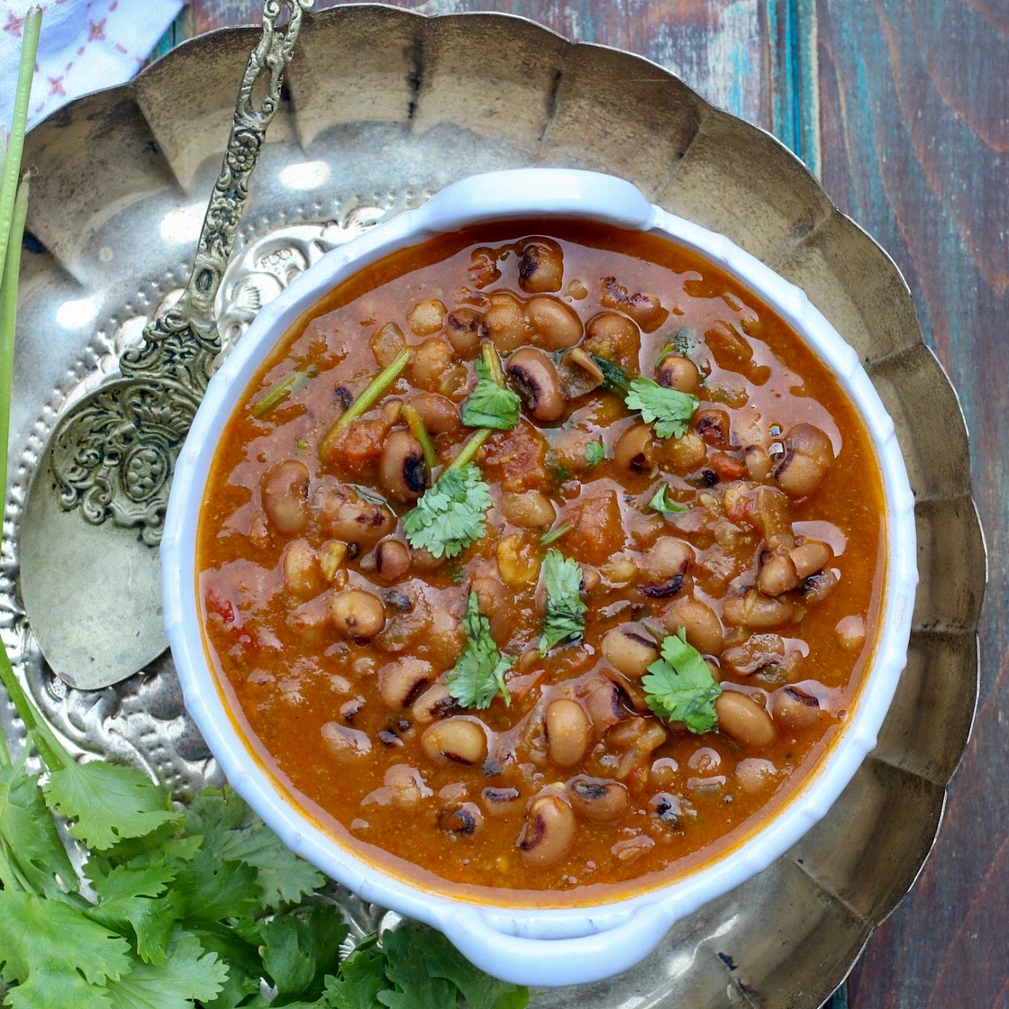 Rongi- Black eyed beans curry