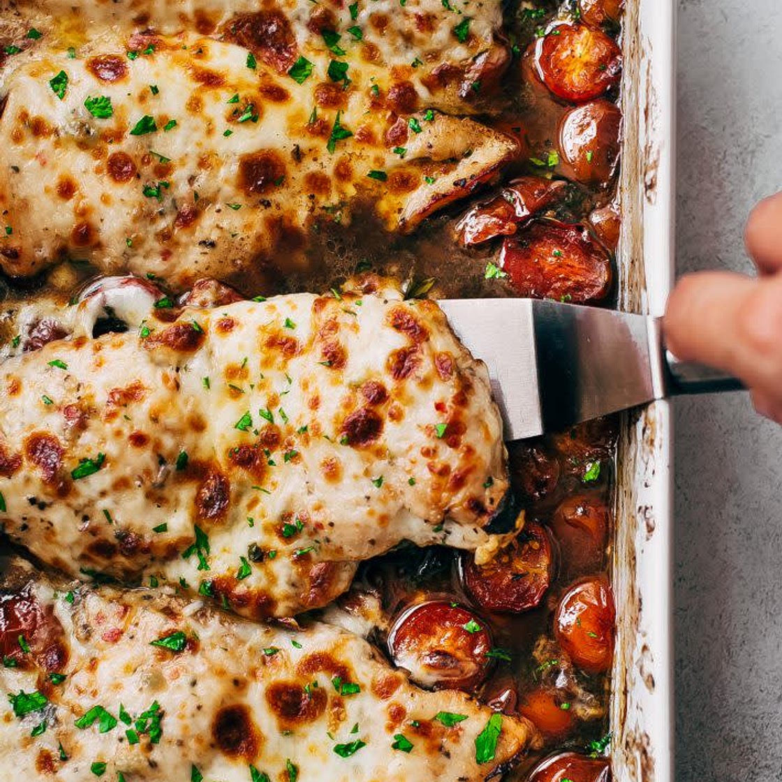 Garlic Butter Tomato Baked Chicken with Mozzarella