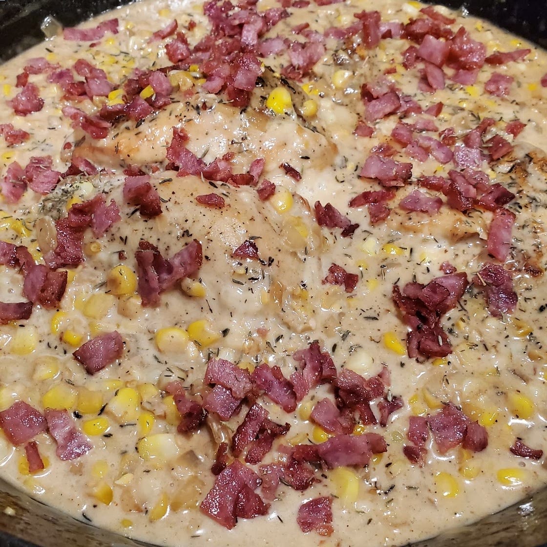Garlic Butter Creamed Corn Chicken