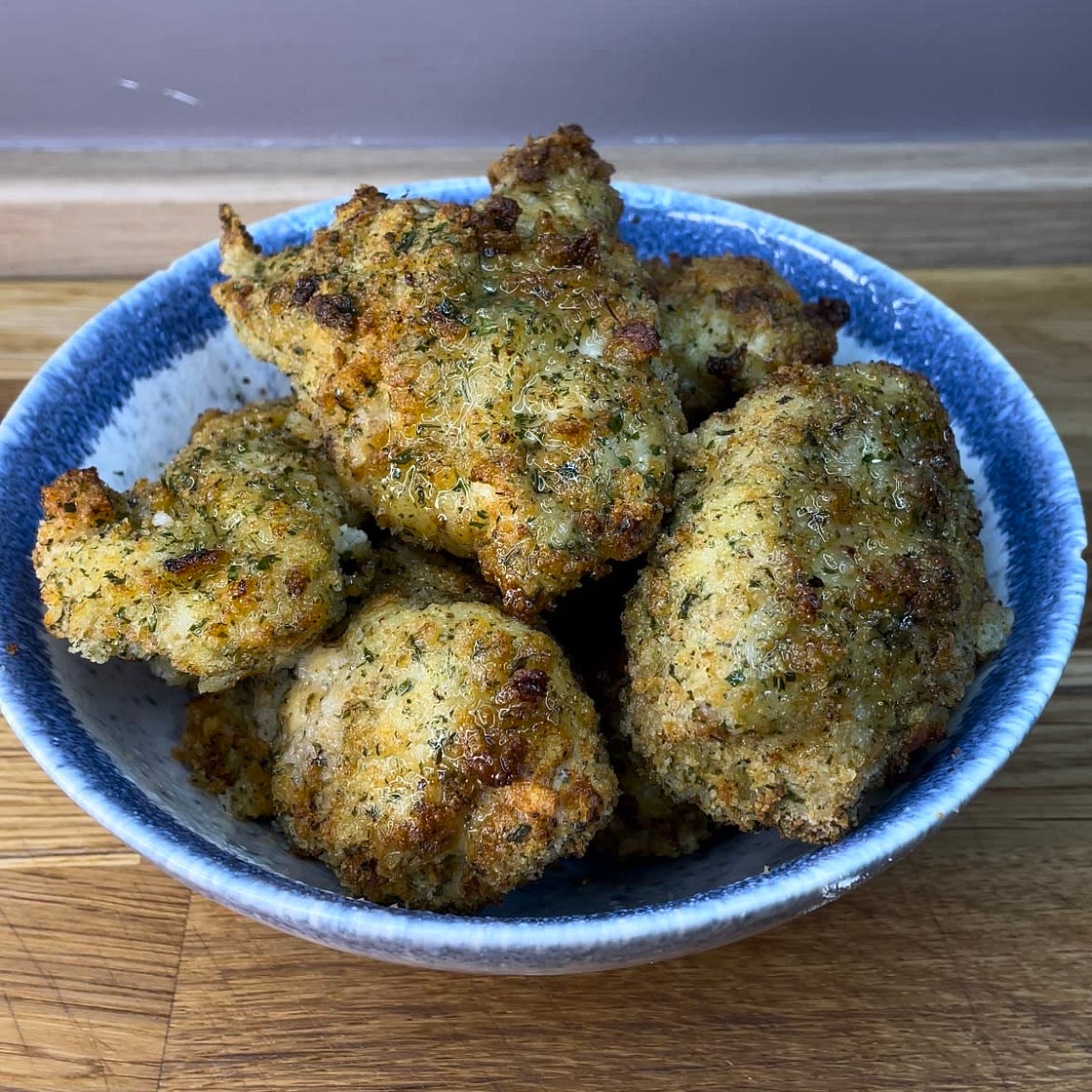 Garlic Bread Chicken 