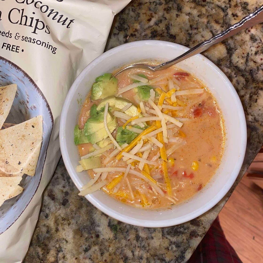Creamy chicken taco soup
