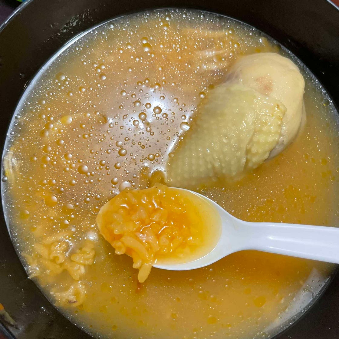 Caldo de pollo