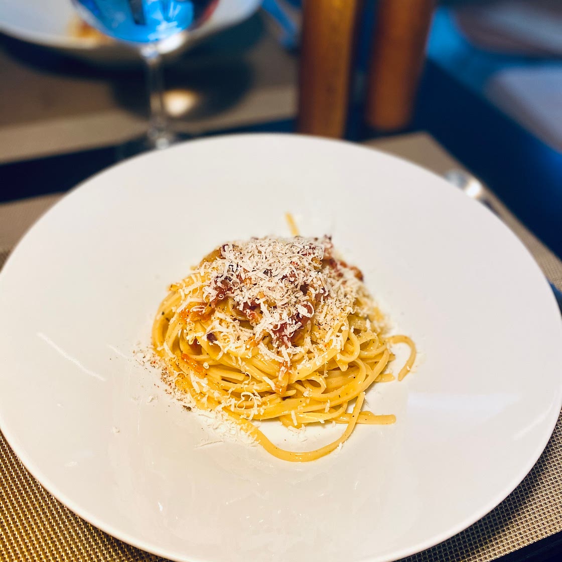 Real Spaghetti Carbonara by Antonio Carluccio