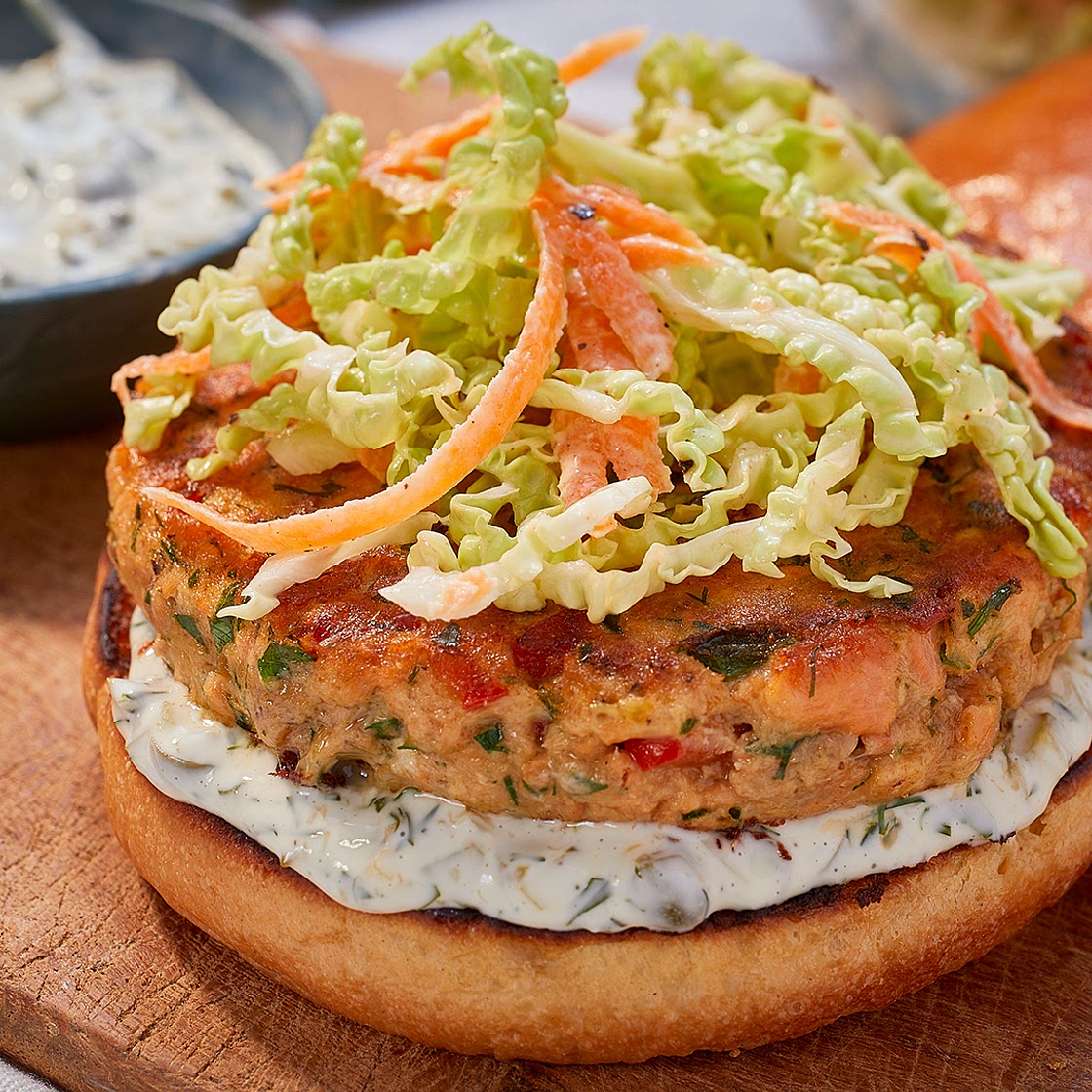 Salmon burgers ﻿with tartar sauce and slaw﻿