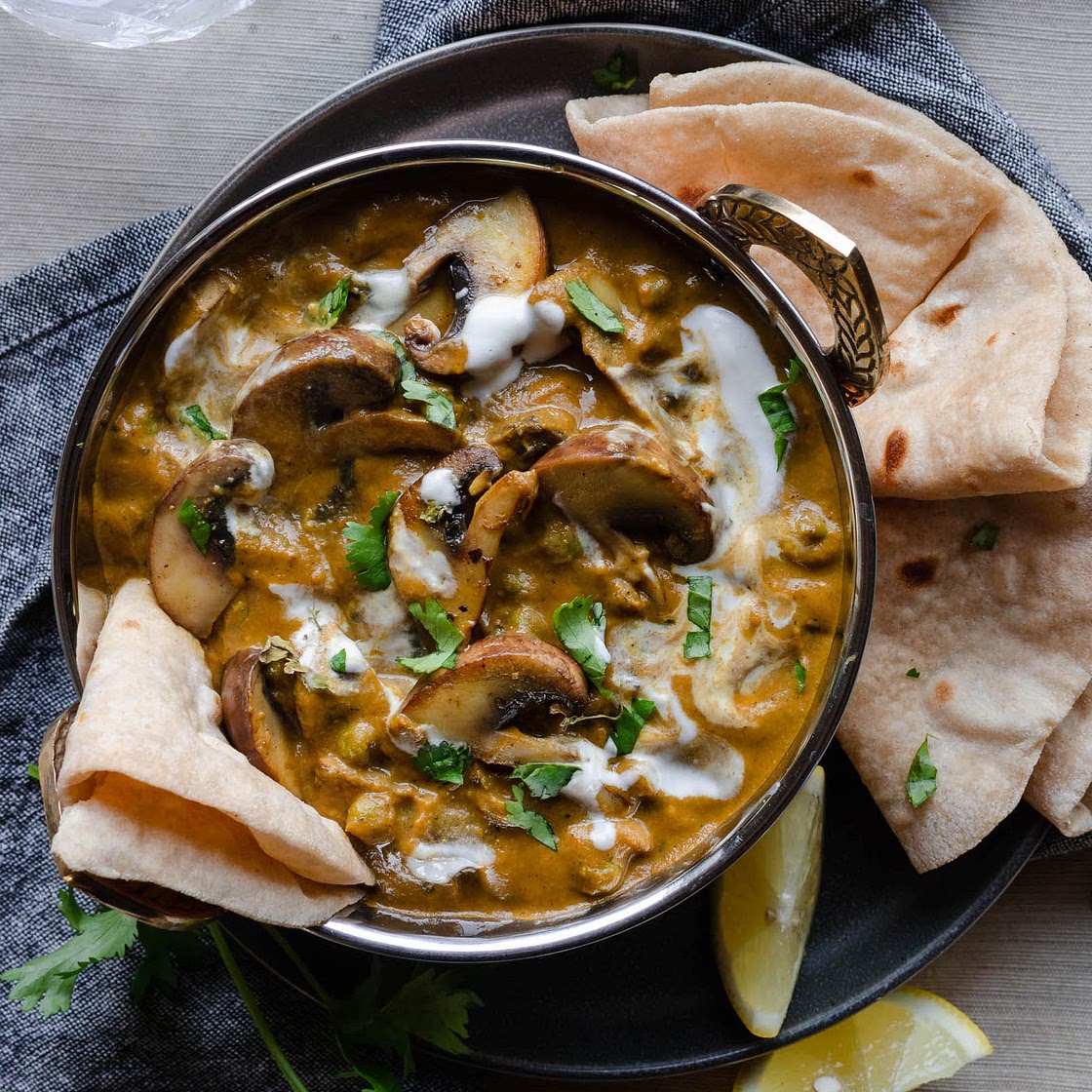 Mushroom Matar Korma