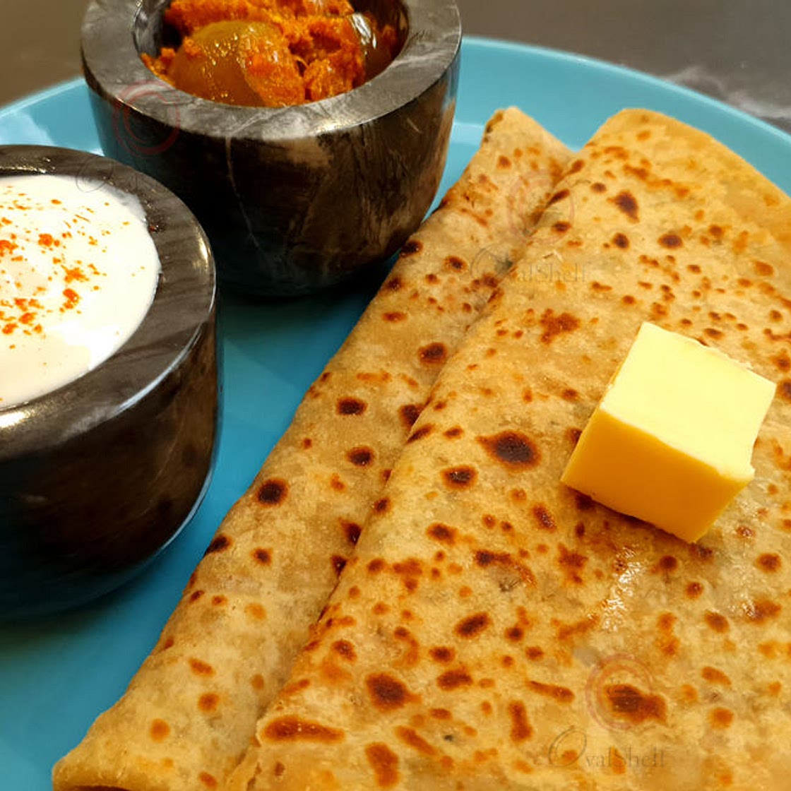 Aloo Paratha / Aalu ka Paratha