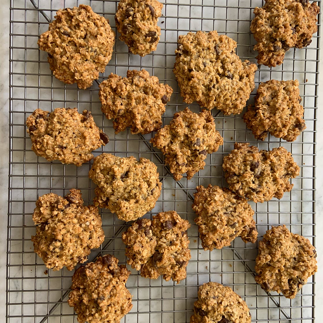 Chewy Chocolate Chip Oatmeal Cookies