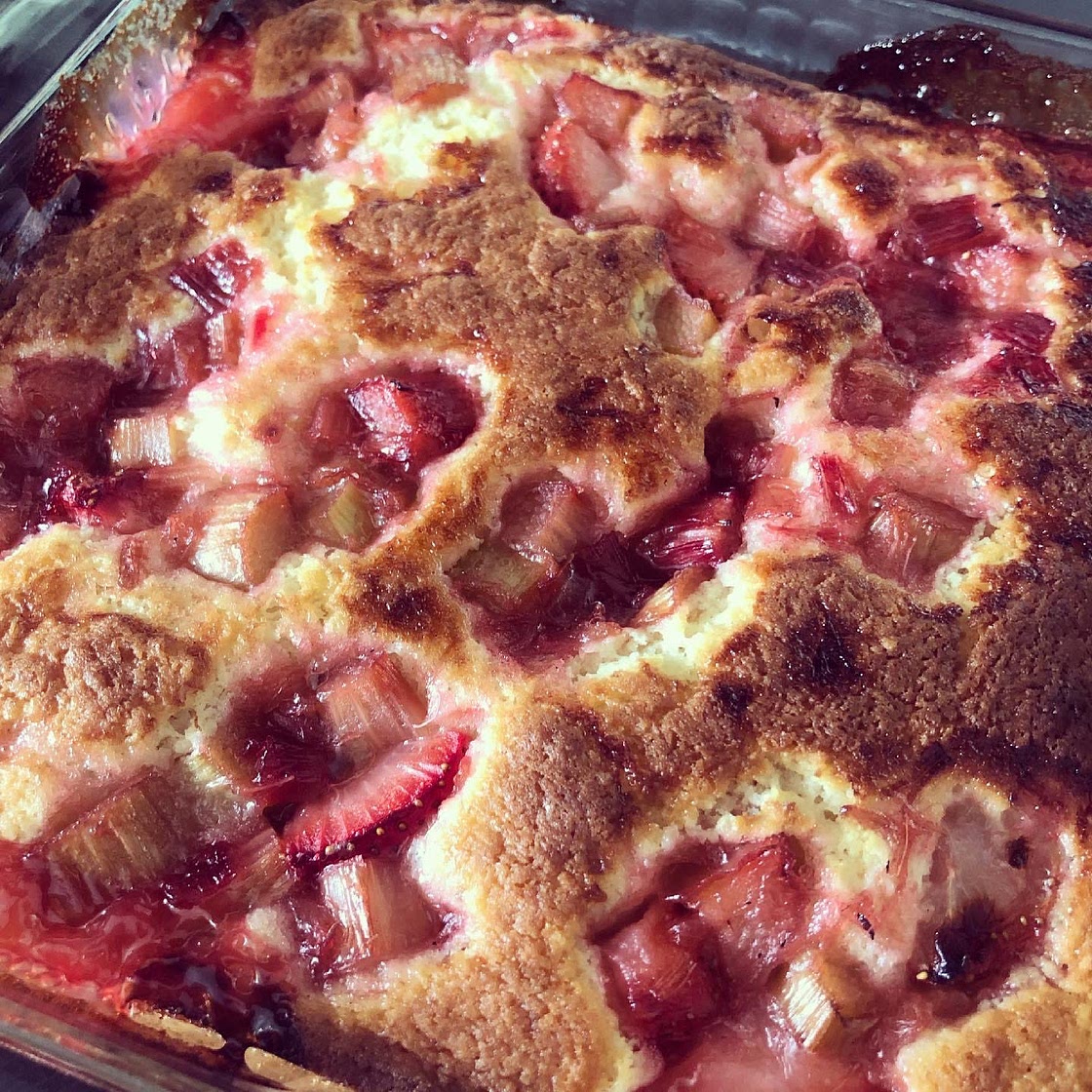 Rhubarb Strawberry Pudding Cake