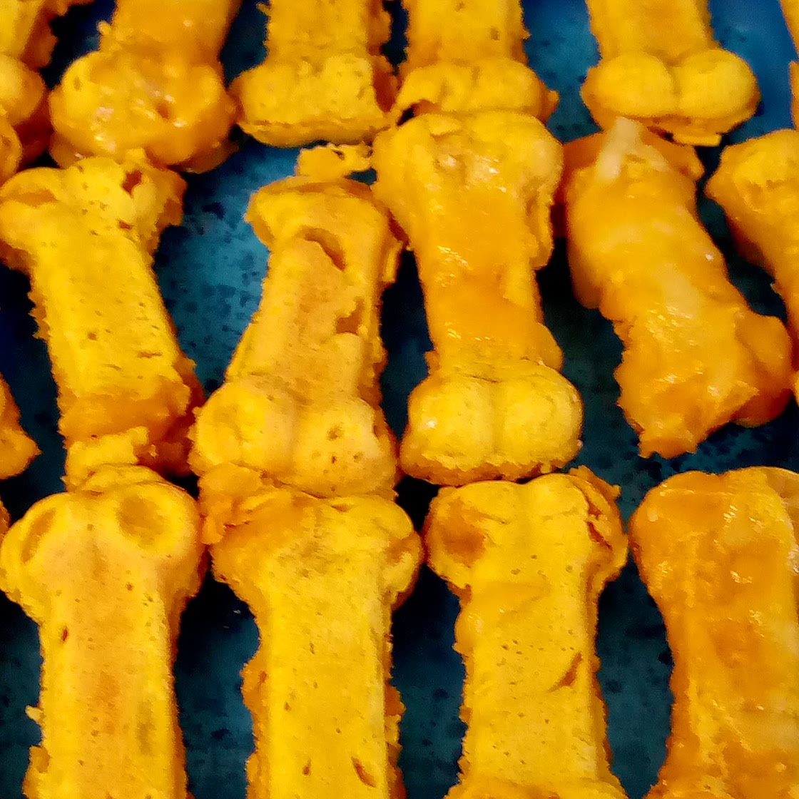 Peanut Butter and Pumpkin Dog Treats