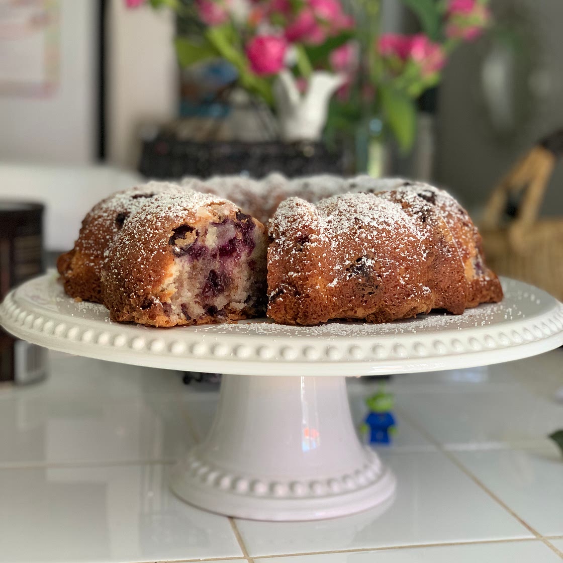 Blueberry Sour Cream Coffee Cake