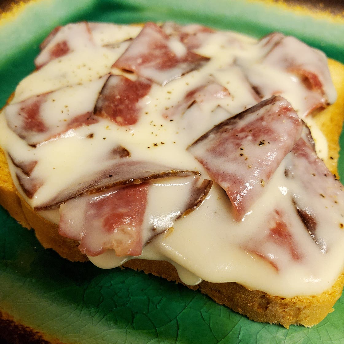 Creamed Chipped Beef on Toast