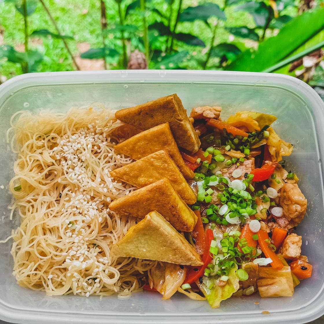 Korean Tempeh & Vermicelli with Fried Tofu