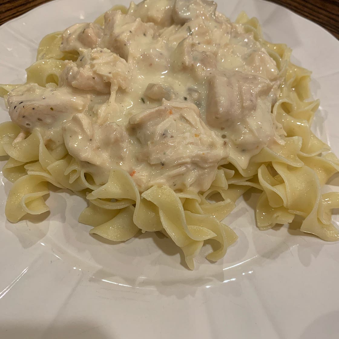 Slow Cooker Chicken Stroganoff