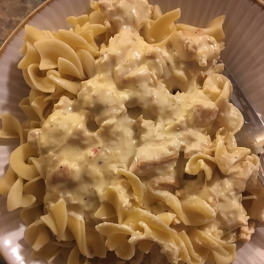 Slow Cooker Chicken Stroganoff