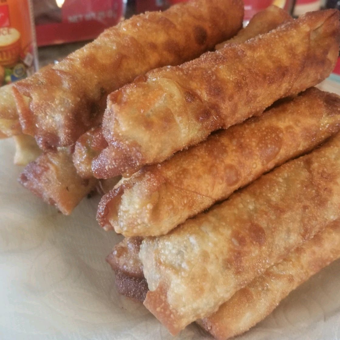 Traditional Filipino Lumpia