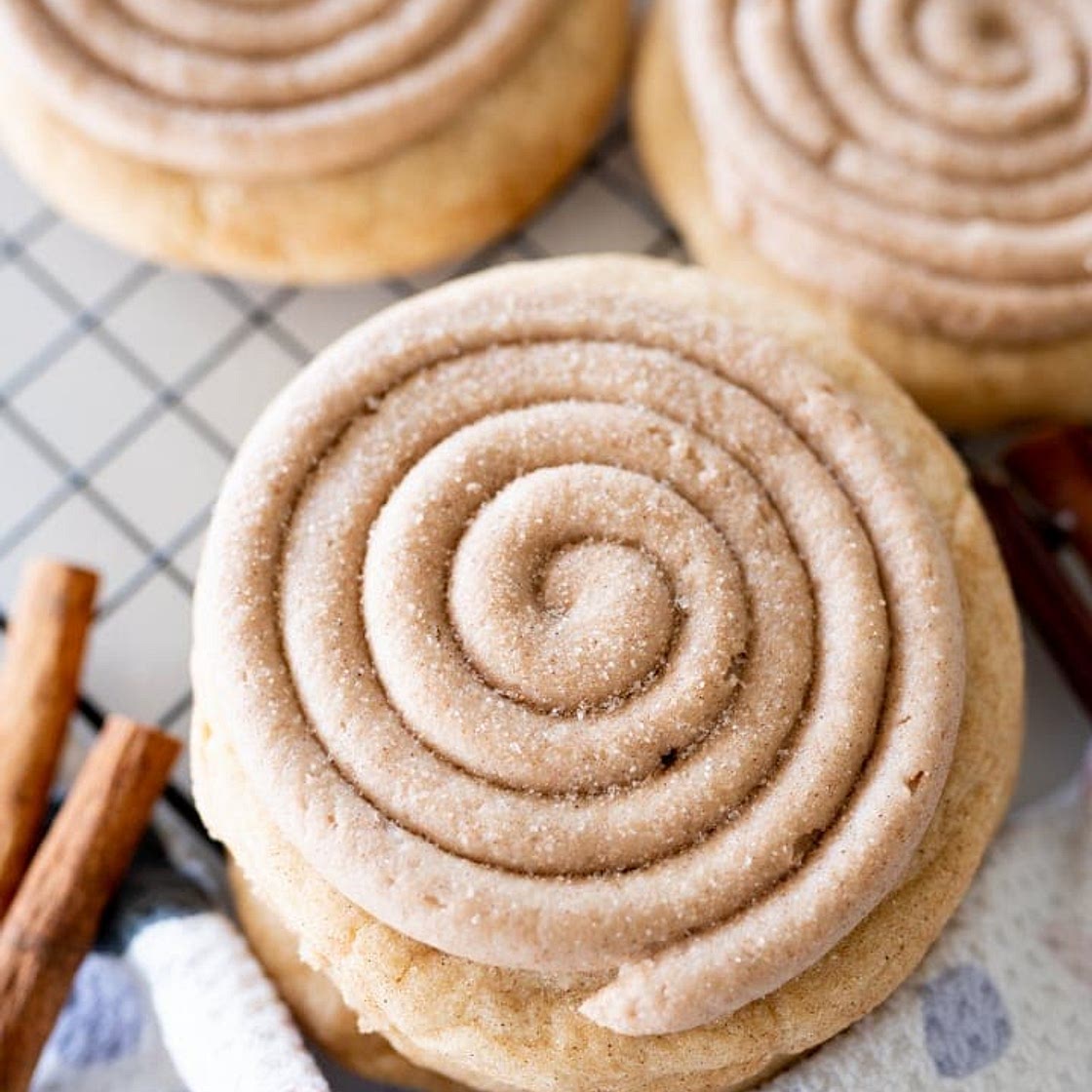 Crumbl Churro Cookie Copycat