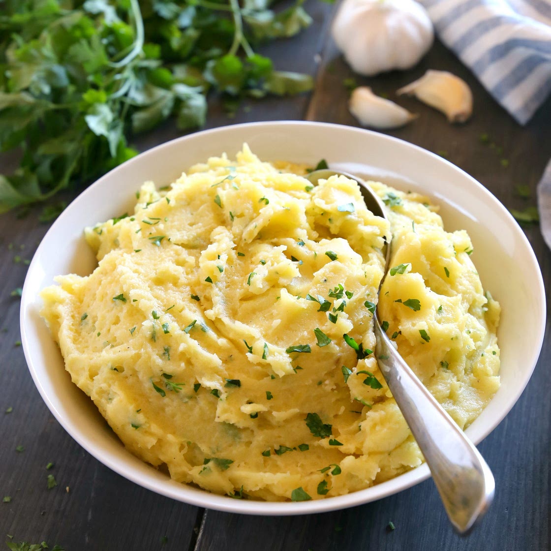 Classic Dairy-Free Garlic Mashed Potatoes