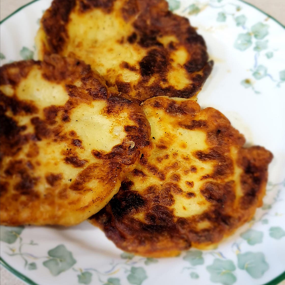 Old Fashioned Potato Cakes