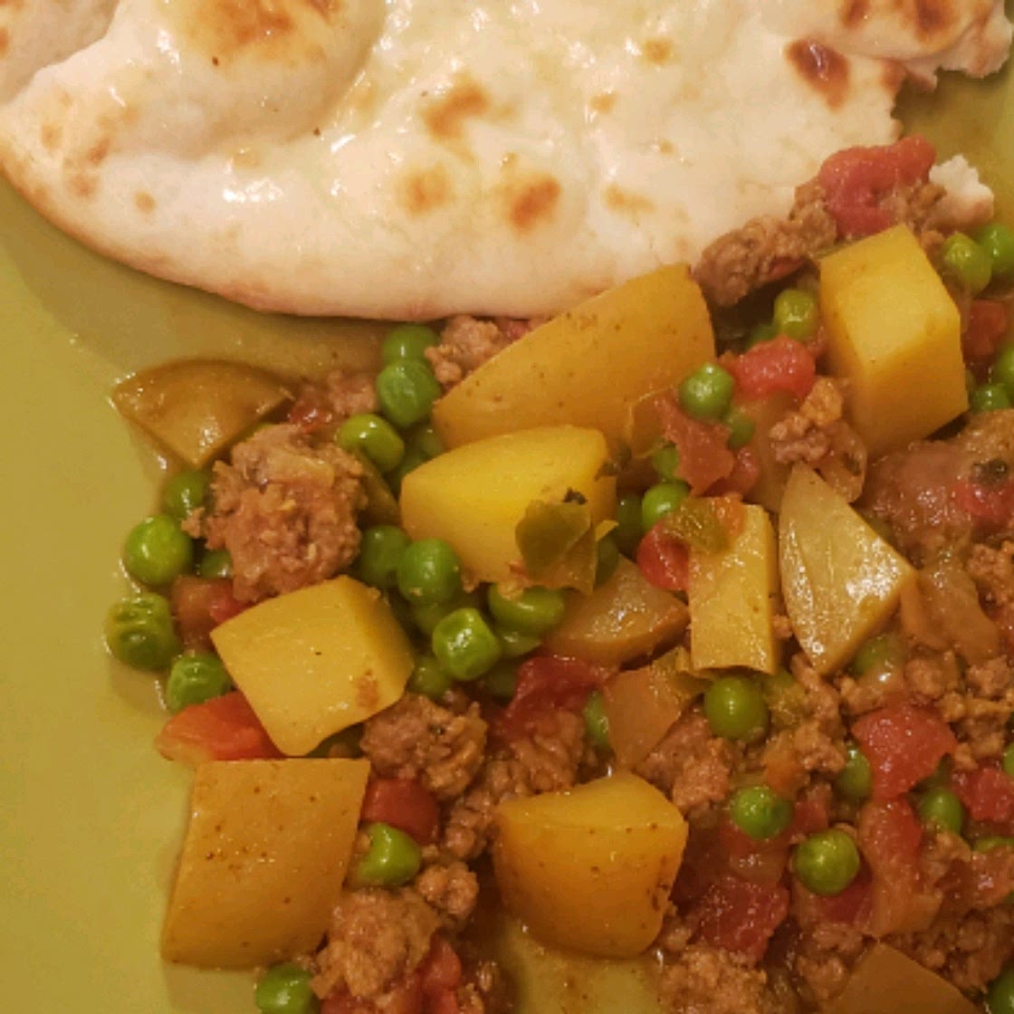 Keema Aloo (Ground Beef and Potatoes)