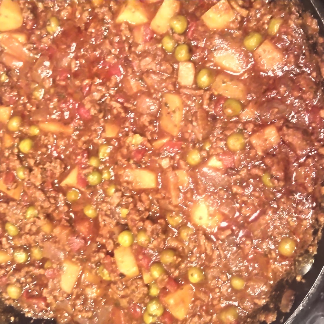 Keema Aloo (Ground Beef and Potatoes)