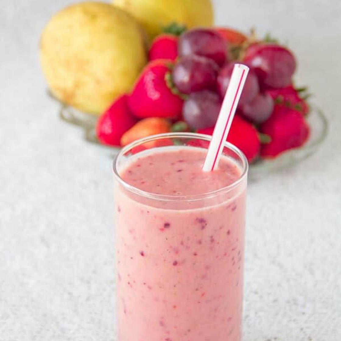Strawberry Banana Pear Smoothie