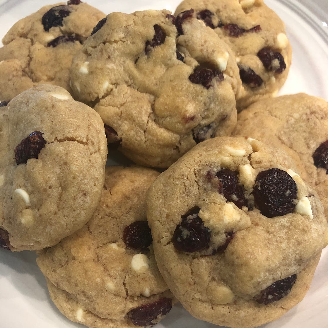 White Chocolate and Cranberry Cookies