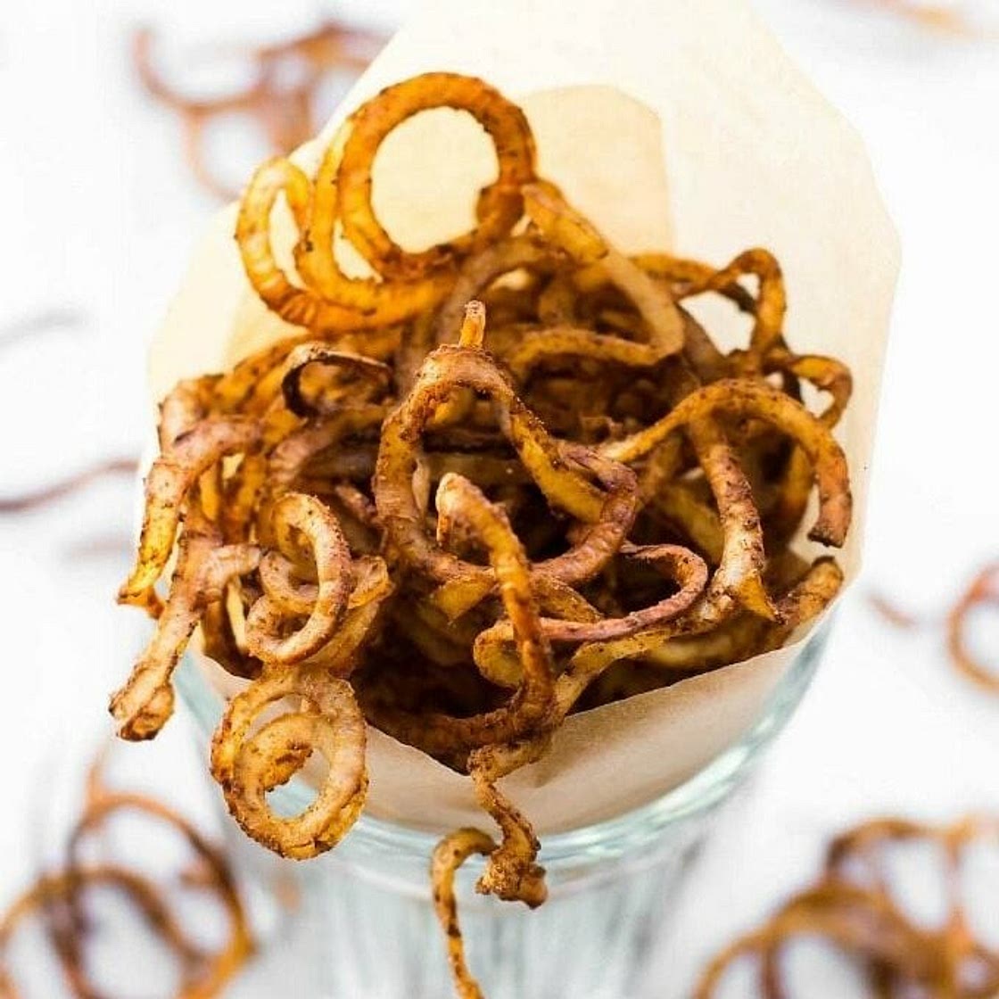 Healthy Oil-Free Baked Curly Fries