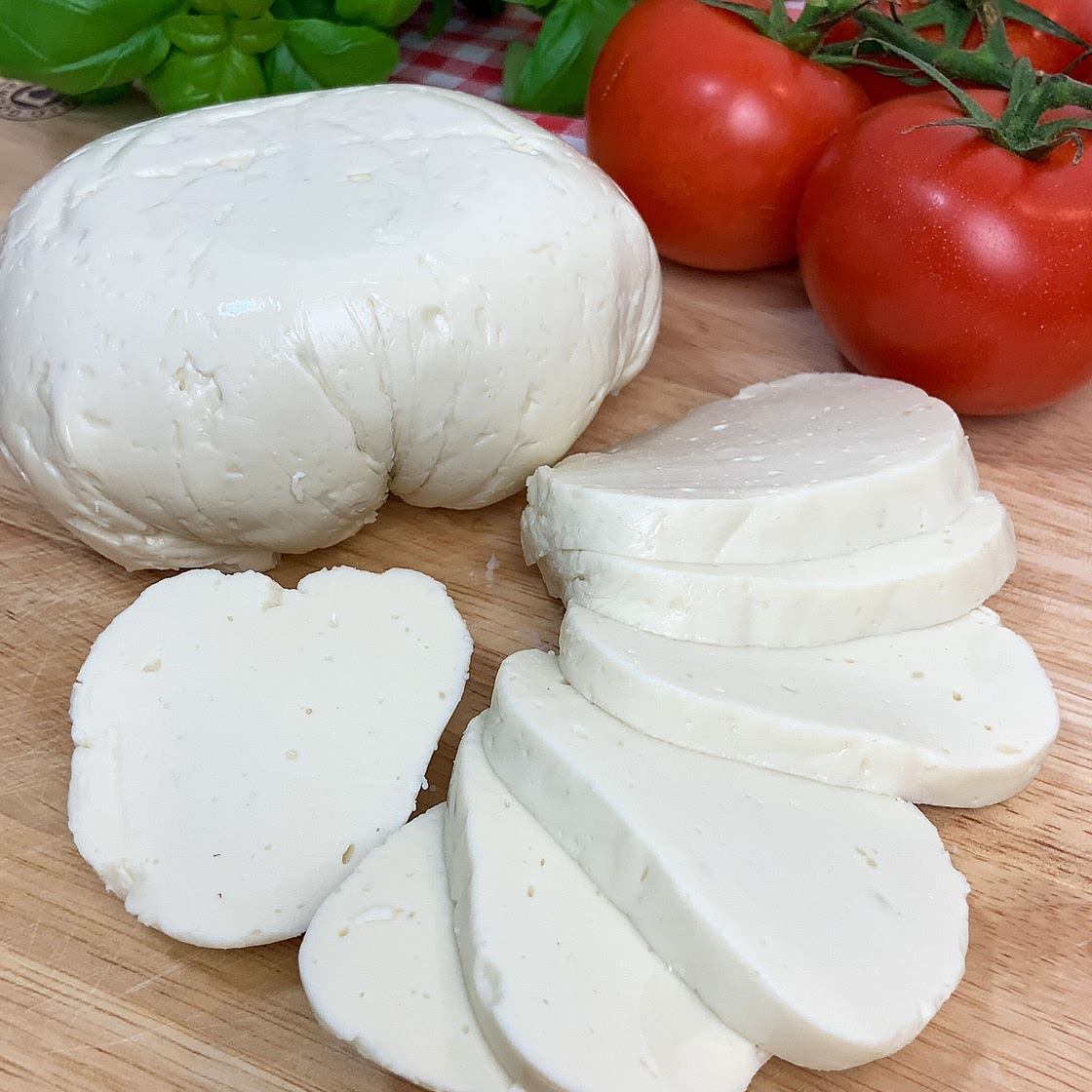 VEGAN MOZZARELLA