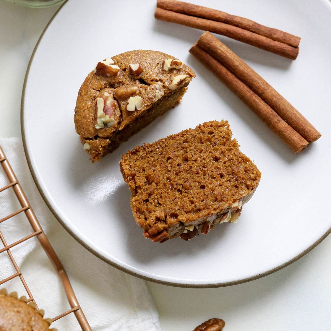 Paleo Pumpkin Muffins (Gluten-free!)