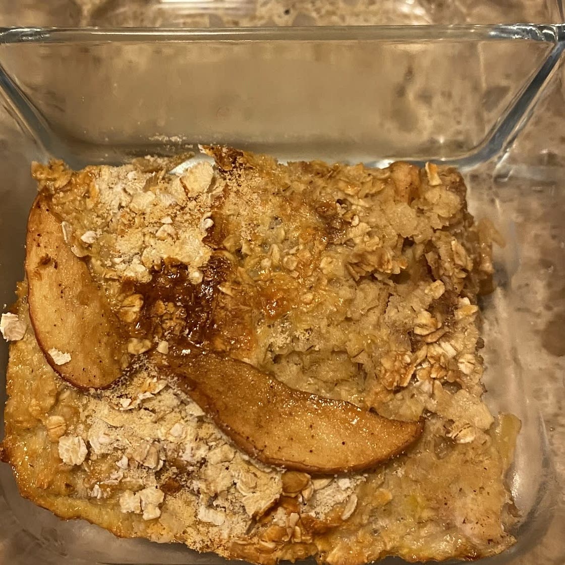 Apple Pie Baked Oatmeal