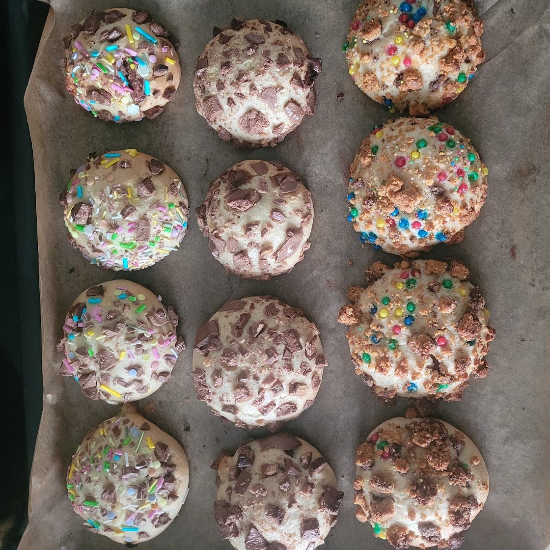 Softbatch Cream Cheese Chocolate Chip Cookies
