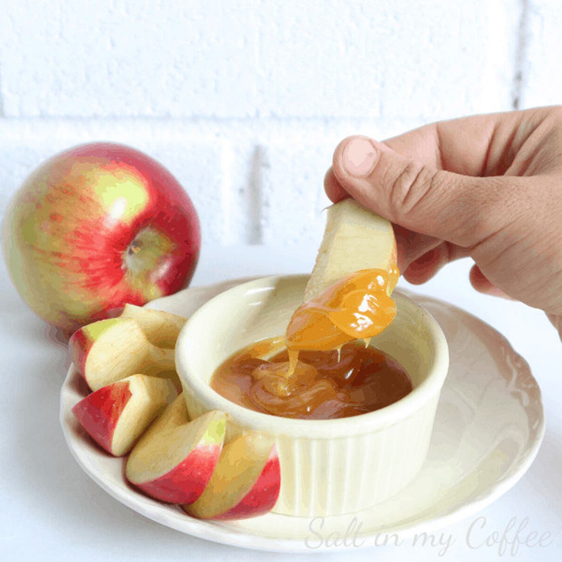 Paleo Maple Caramel Sauce