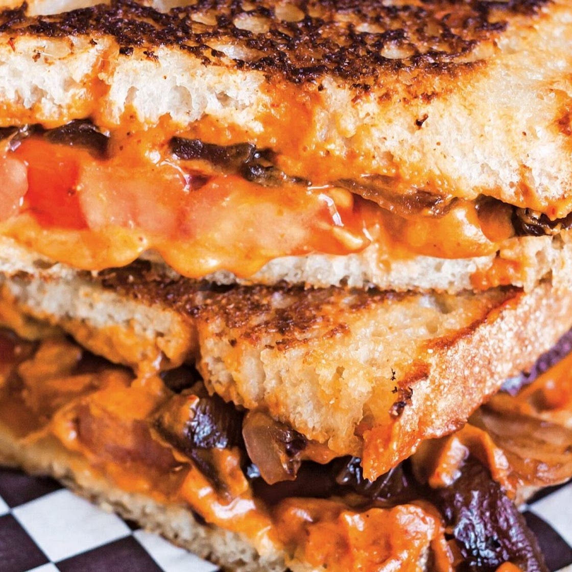 Chipotle Grilled Cheez With Balsamic Caramelized Onions