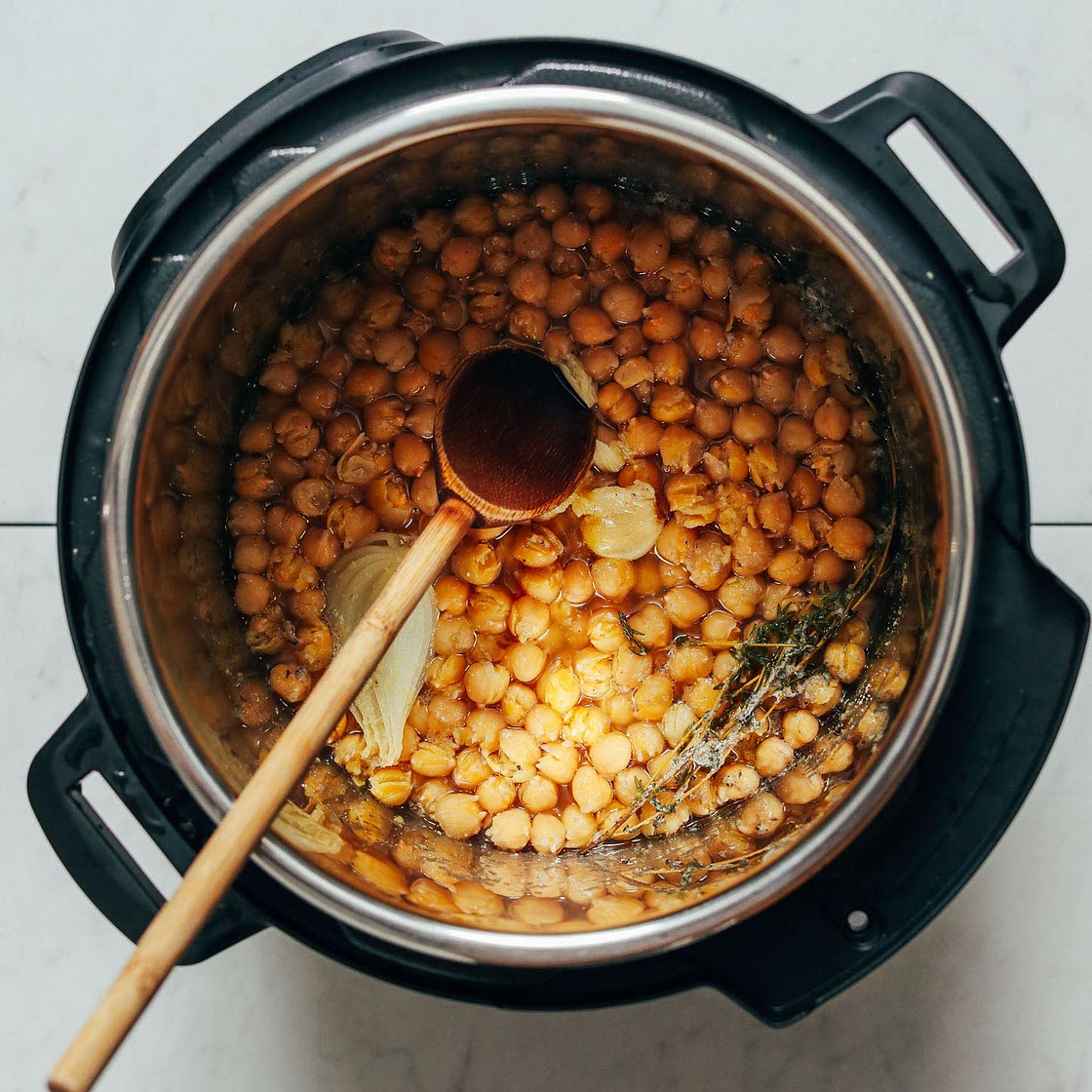 Instant Pot Chickpeas