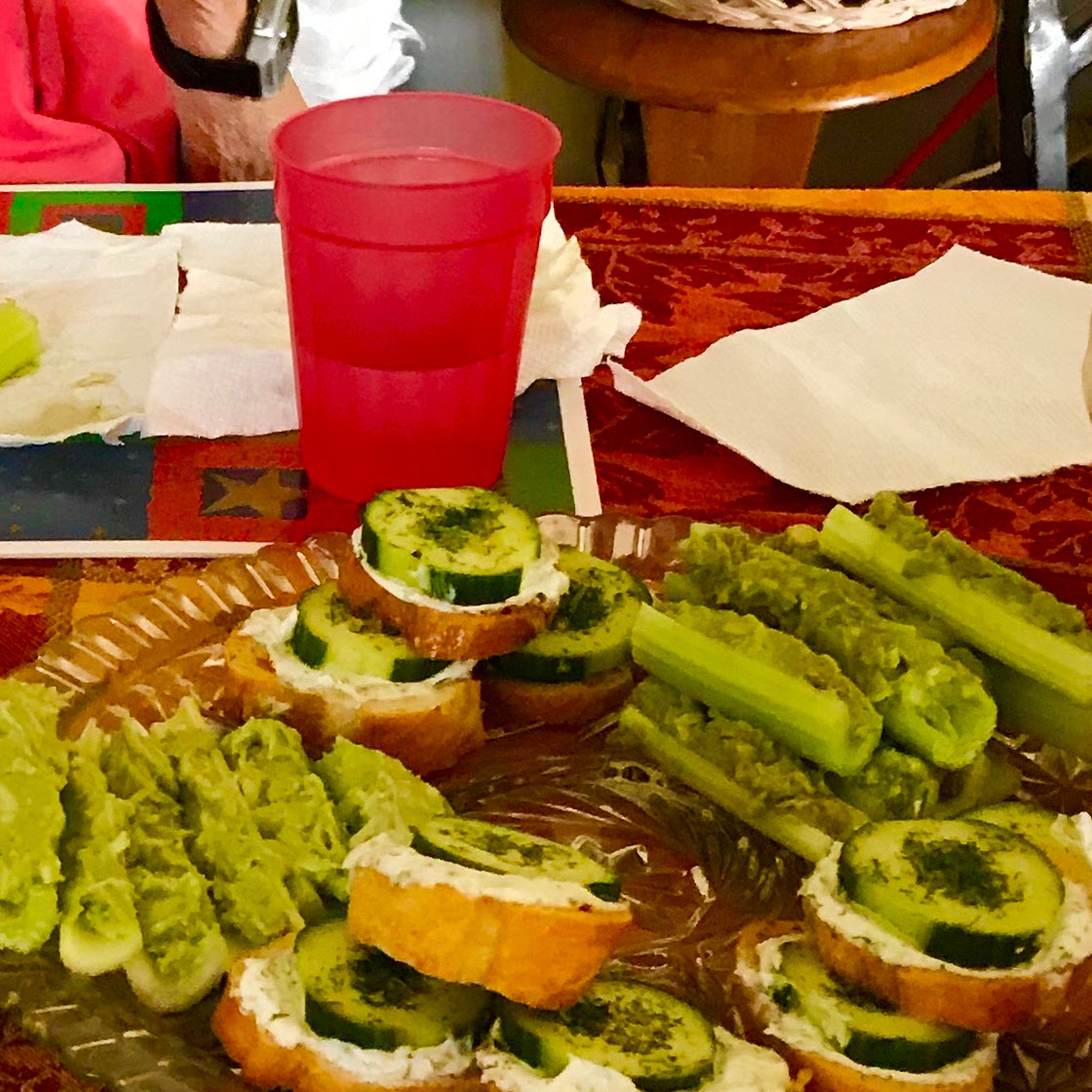 Creamy Dill Cucumber Toasties