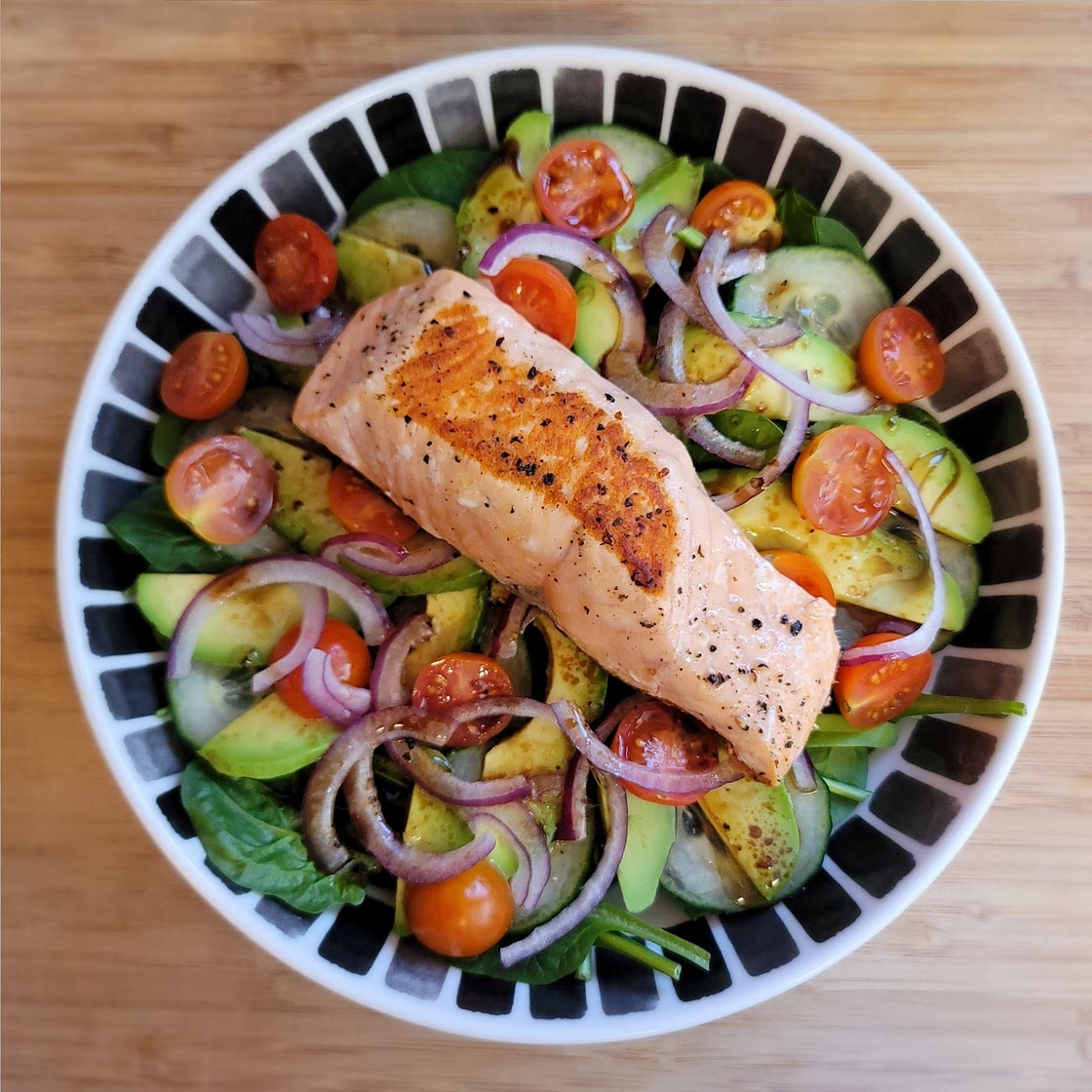 Simple salmon salad