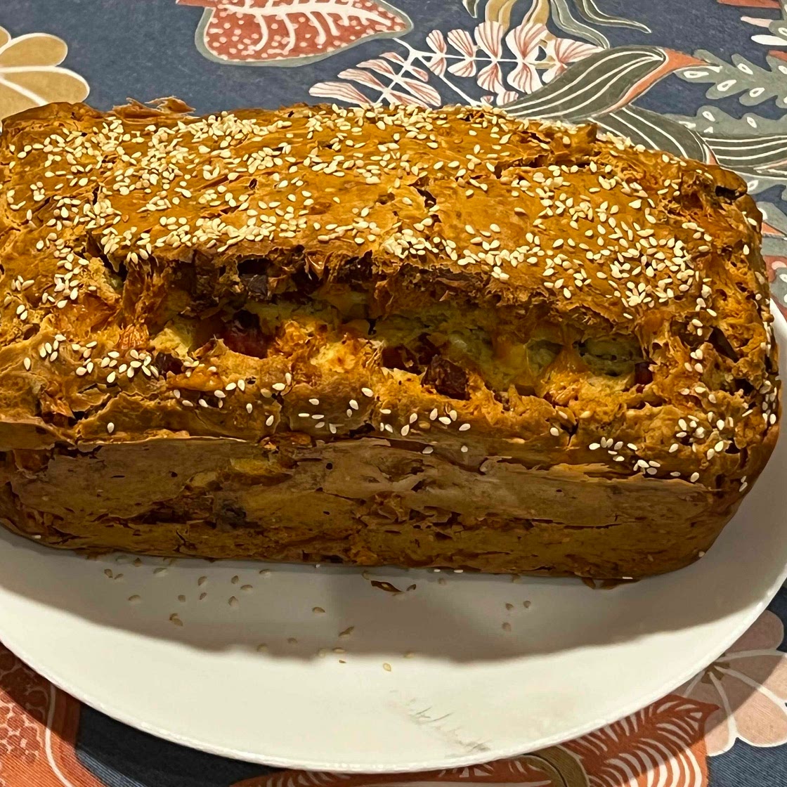 Bôla de carne e queijo