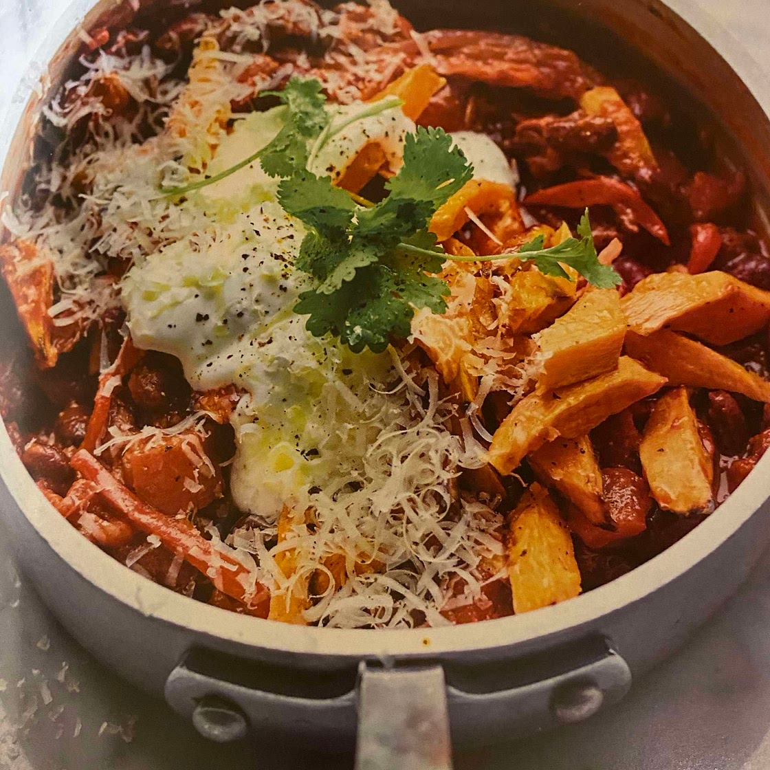Smokey sweet potato chilli 