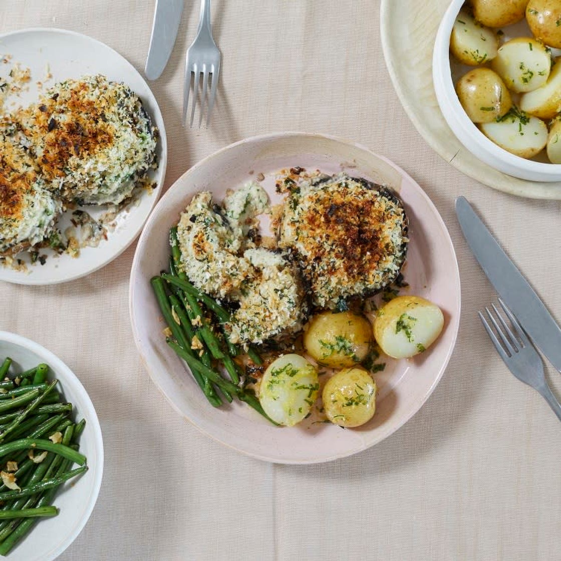 Garlic mushroom kiev, herby new potatos & garlic green beans