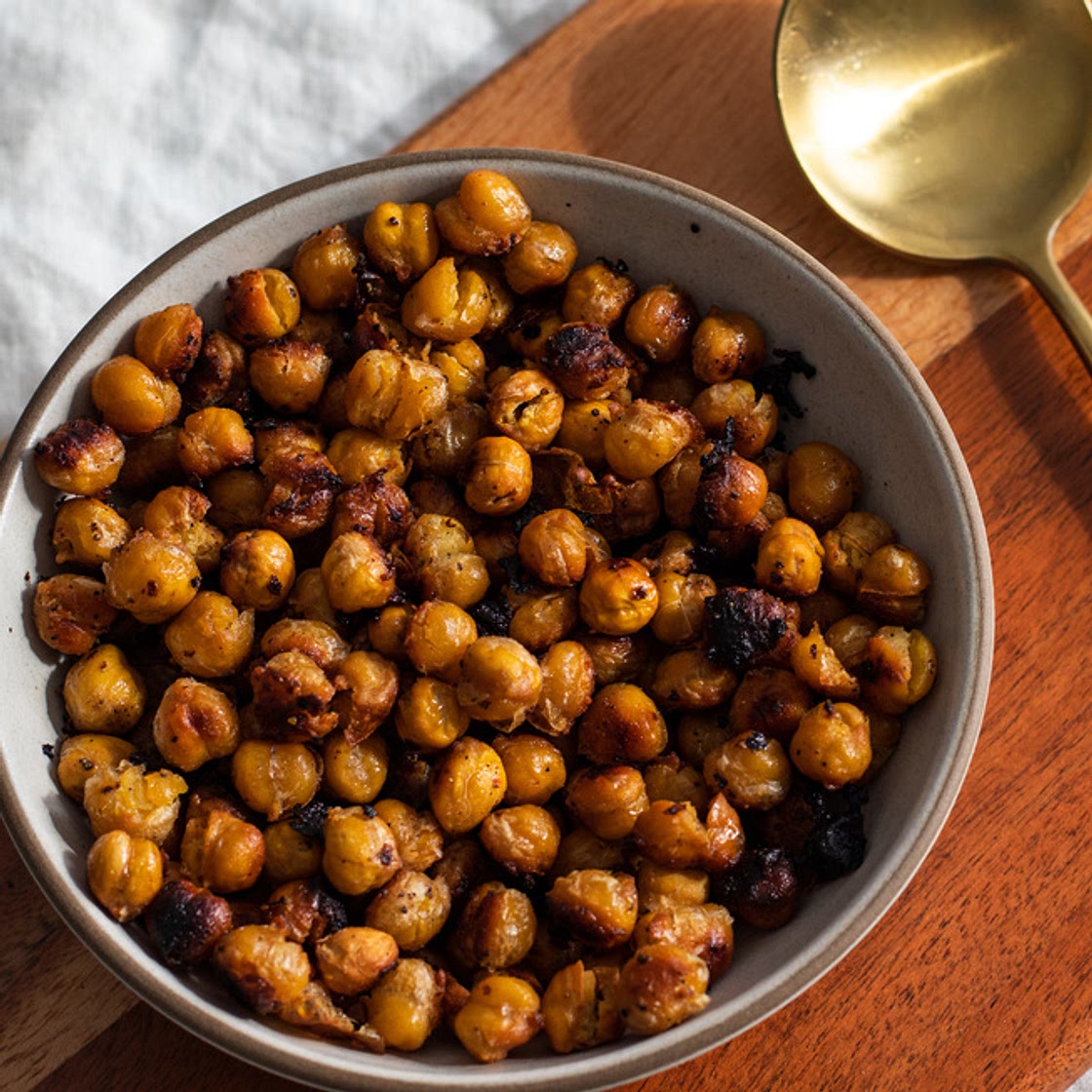 Crispy Roasted Salt and Vinegar Chickpeas