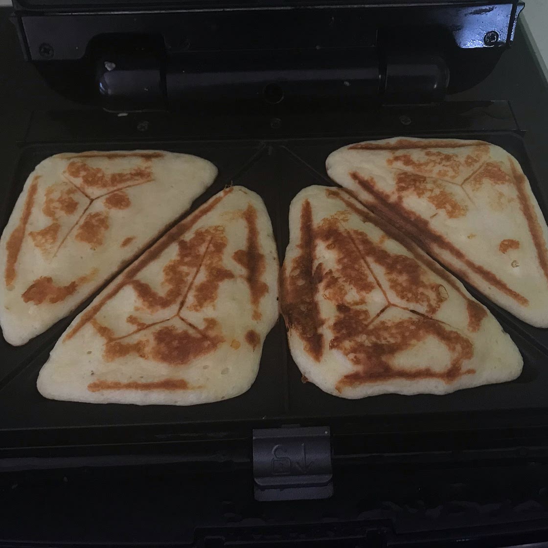 10 Minutes Cheese Pancake (or Brazilian Pão de Queijo) Fast2eat