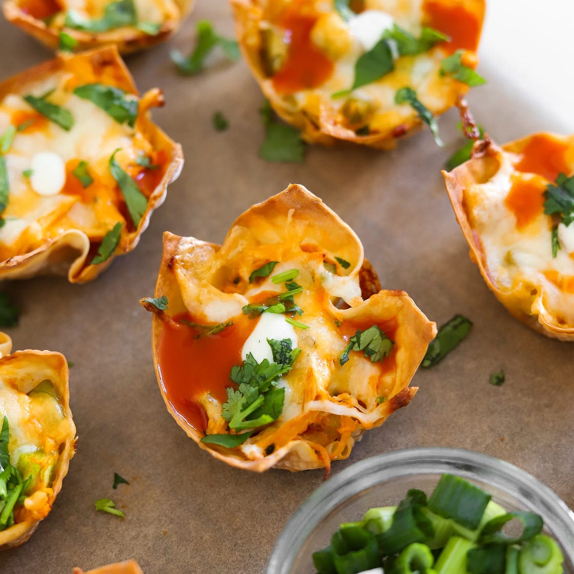 Buffalo Chicken Dip Wonton Cups