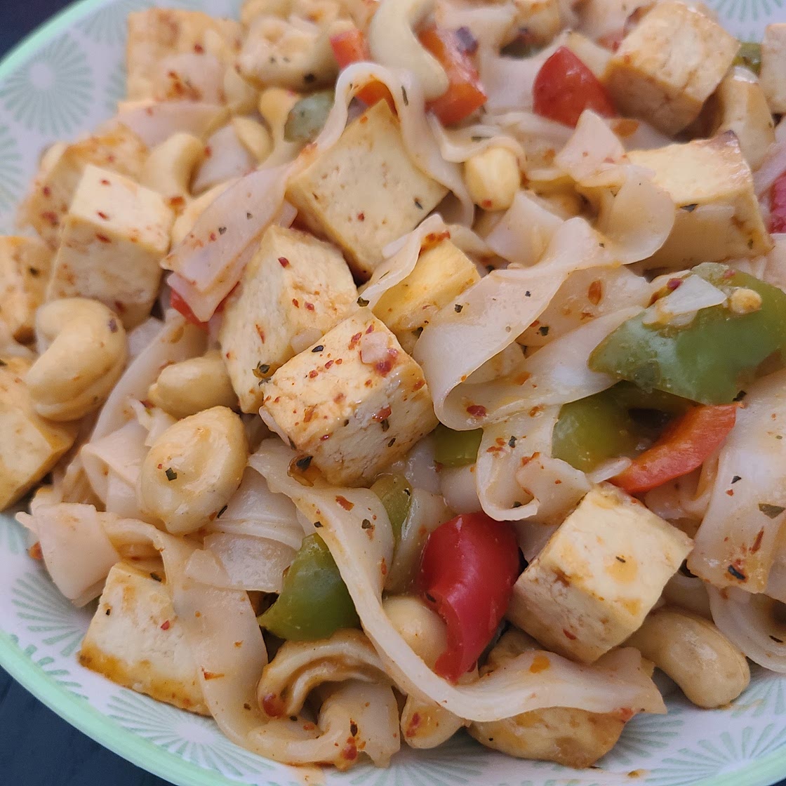 Basil Cashew and Tofu Noodle Stirfry